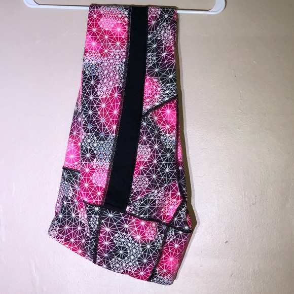 Victoria's Secret Pants - Knockout by VS Ankle Length Tights EUC